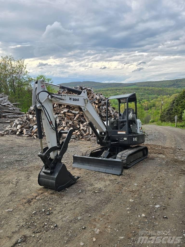 Bobcat E42 حفارات صغيرة أقل من 7 طن (حفارات صغيرة)