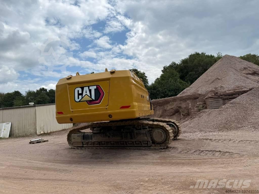 CAT 395 حفارات زحافة