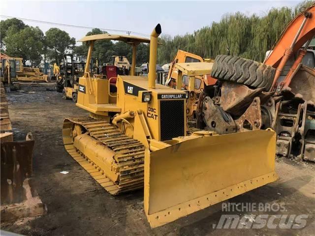 CAT D3C بلدوزرات مجنزرة