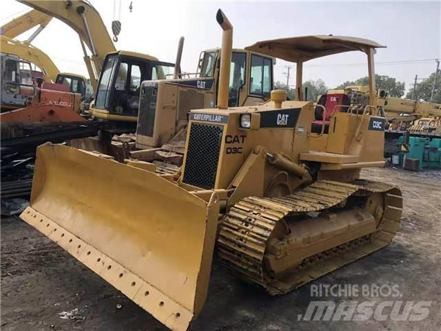 CAT D3C بلدوزرات مجنزرة