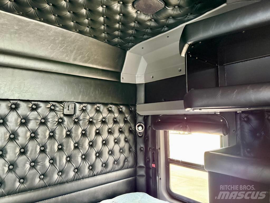 Kenworth T800 وحدات الجر