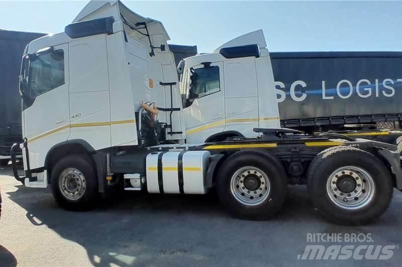 Volvo FH 440 شاحنات أخرى