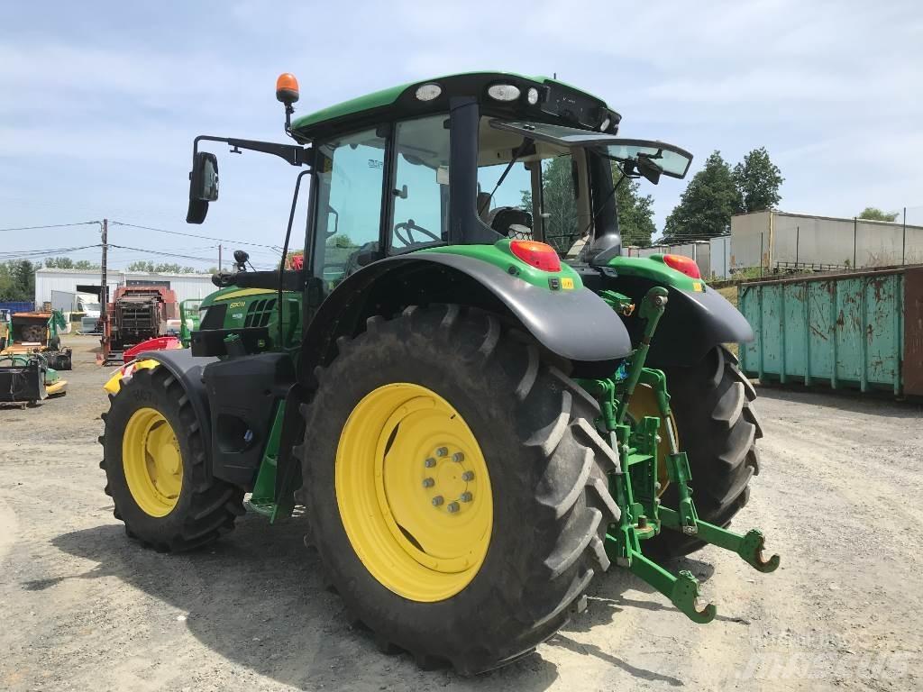 John Deere 6130 M الجرارات