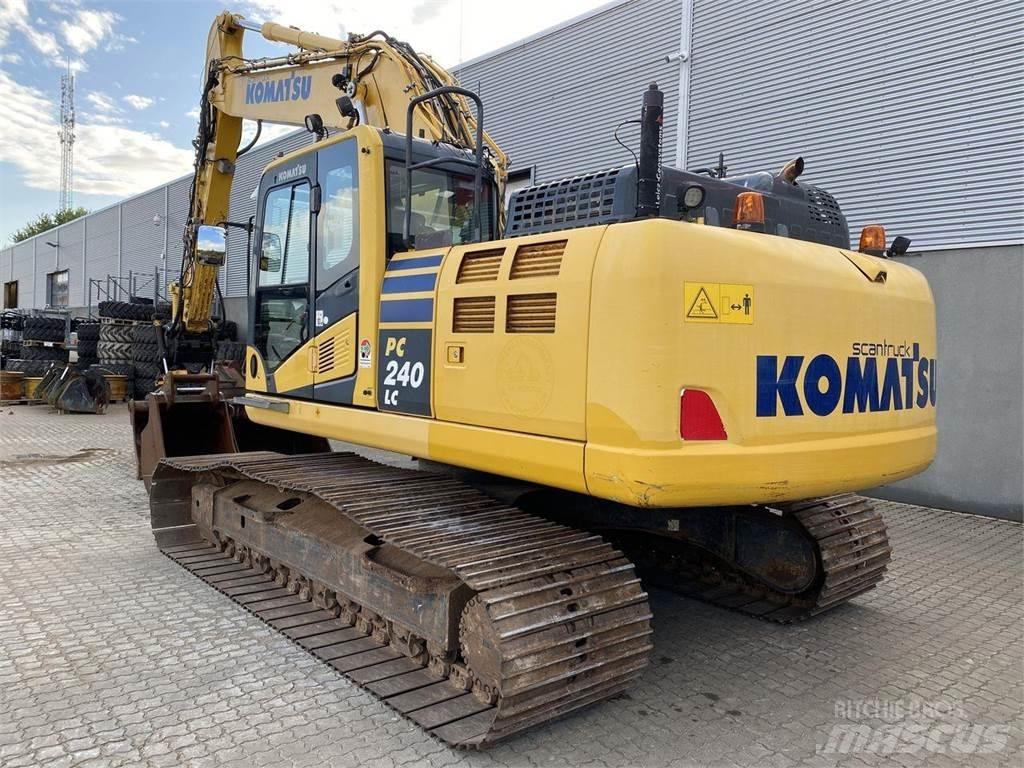 Komatsu PC240LC-11 حفارات زحافة