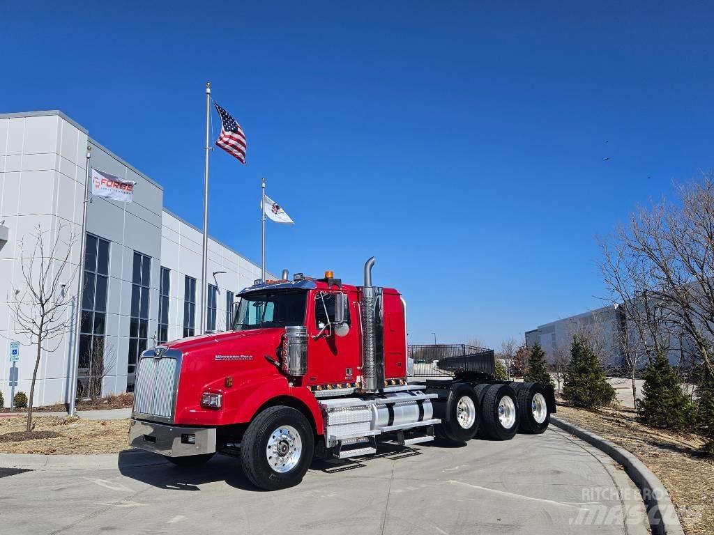 Western Star 4900 SB وحدات الجر