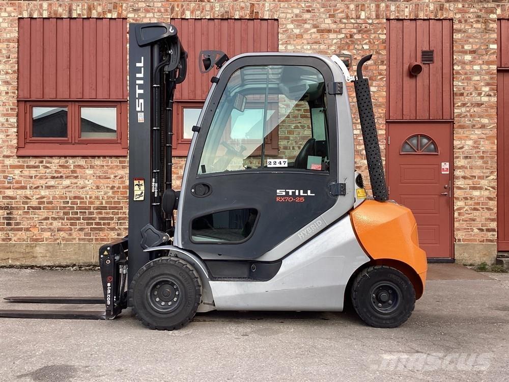 Still RX 70-25 شاحنات الديزل