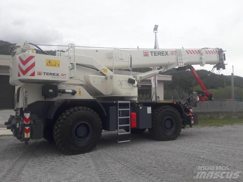 Terex TRT 70 رافعات الطرق الوعرة