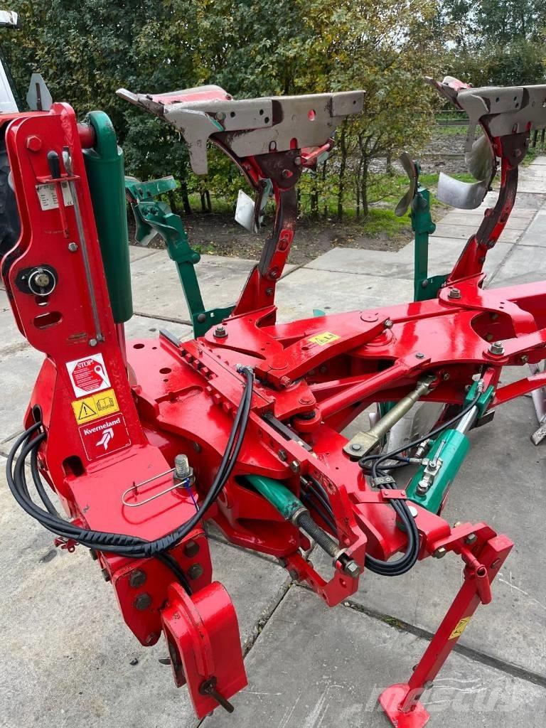 Kverneland LB100-300 محاريث عكسية