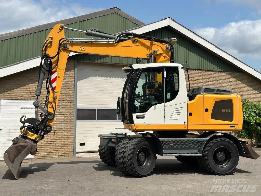 Liebherr A914 حفارات بعجل