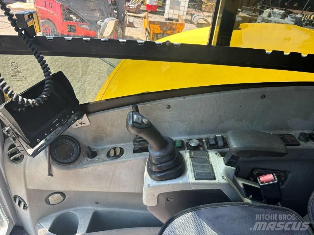 Wacker Neuson 14504 حفارات زحافة