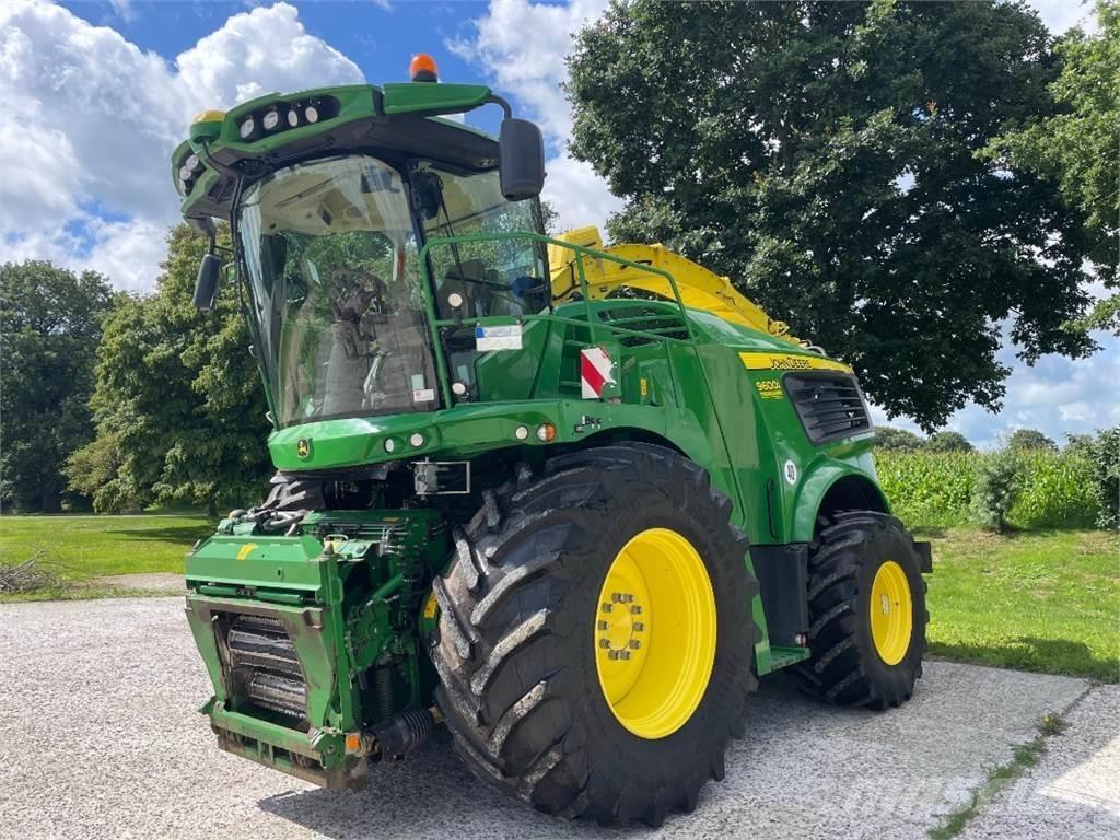 John Deere 9600i حصادات الأعلاف