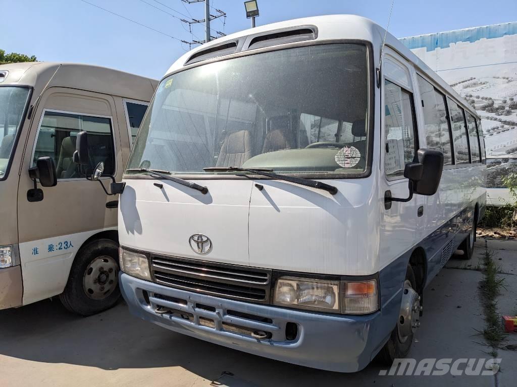 Toyota Coaster Bus حافلة صغيرة
