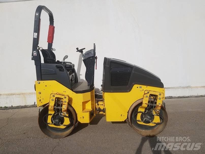 Bomag BW 120 AD-5 مداحل ثنائية الاسطوانة