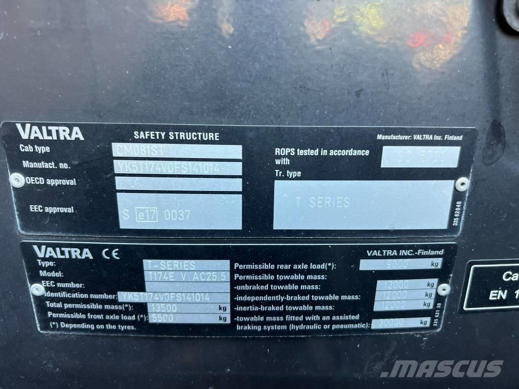 Valtra T 174 Versu الجرارات