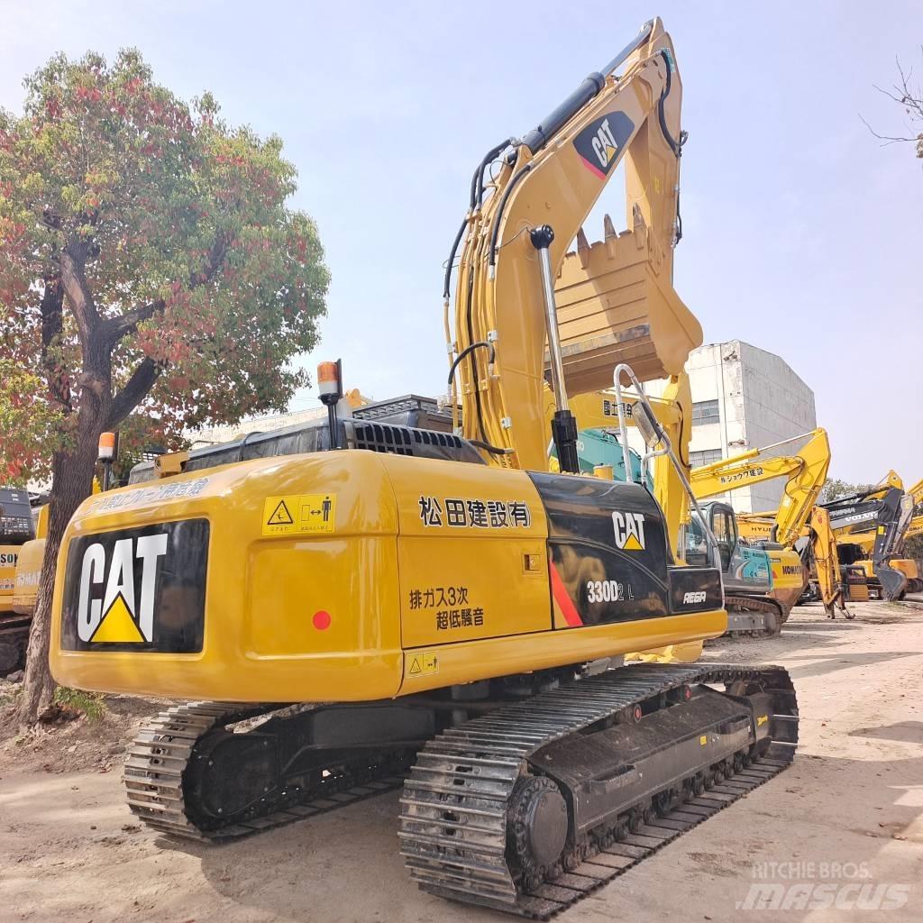 CAT 330 D حفارات زحافة