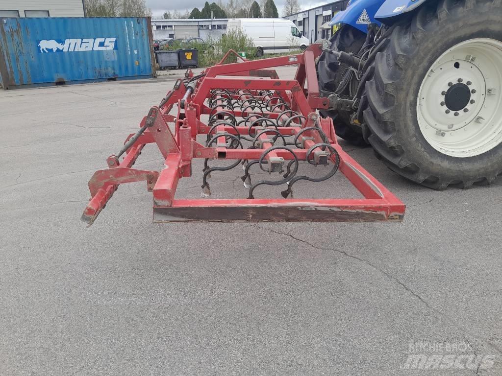 VM 510 Höylä-äes كاسحات