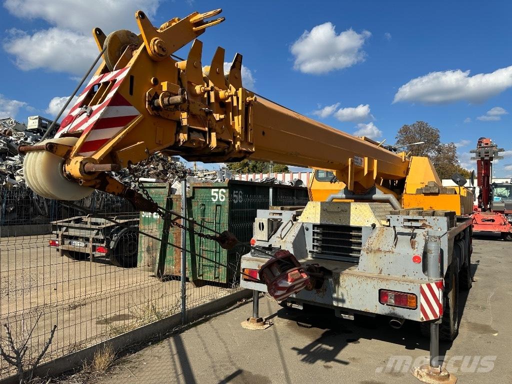 Krupp KMK 2020 رافعات صالحة لكل أنواع الطرق