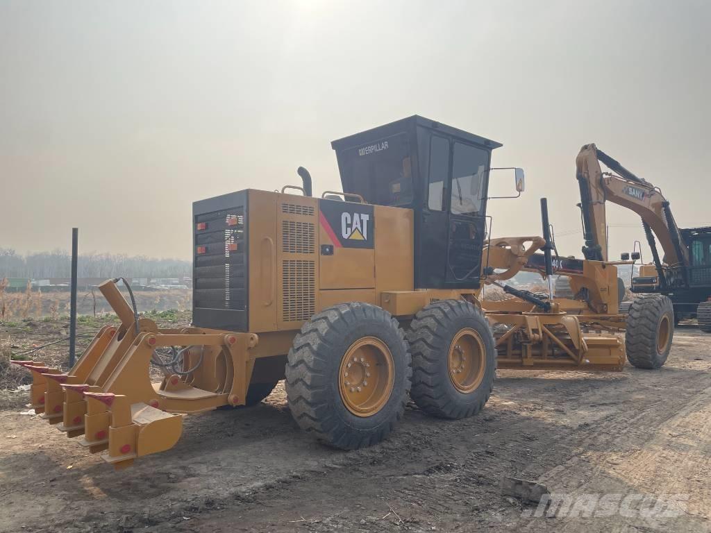 CAT 140 K معدات تمهيد الطرق