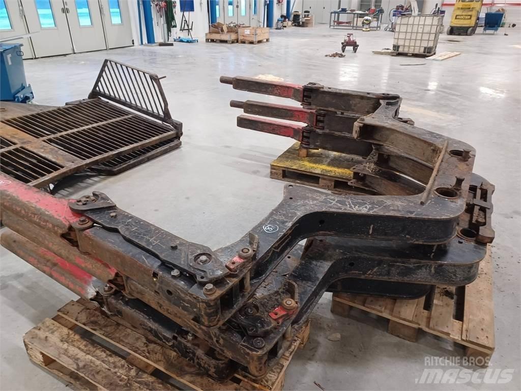 Komatsu 890.3 مكونات أخرى