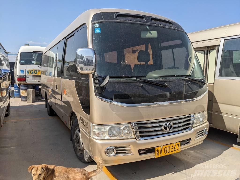 Toyota Coaster Bus حافلة صغيرة