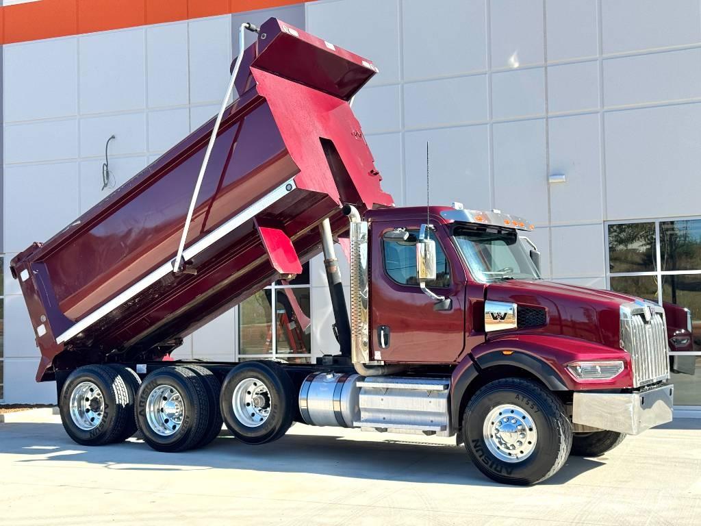 Western Star 49 X شاحنات قلابة