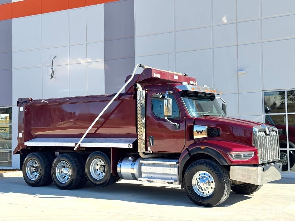Western Star 49 X شاحنات قلابة
