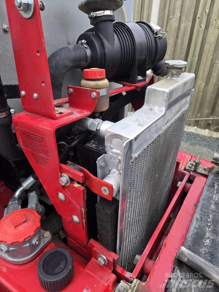 Weidemann 1250 Cx لوادر صغيرة
