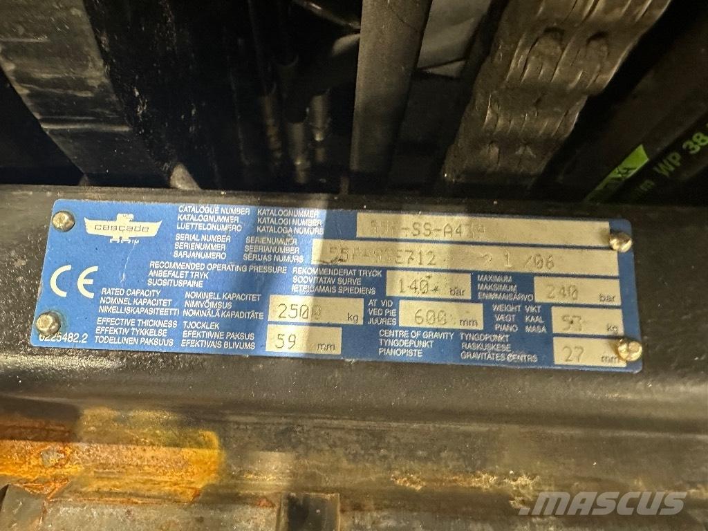 CAT GP 20 N شاحنات LPG