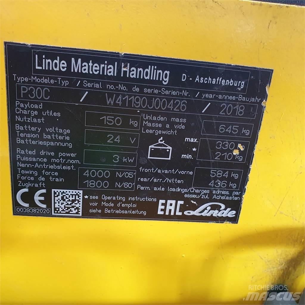 Linde P30C شاحنة قاطرة