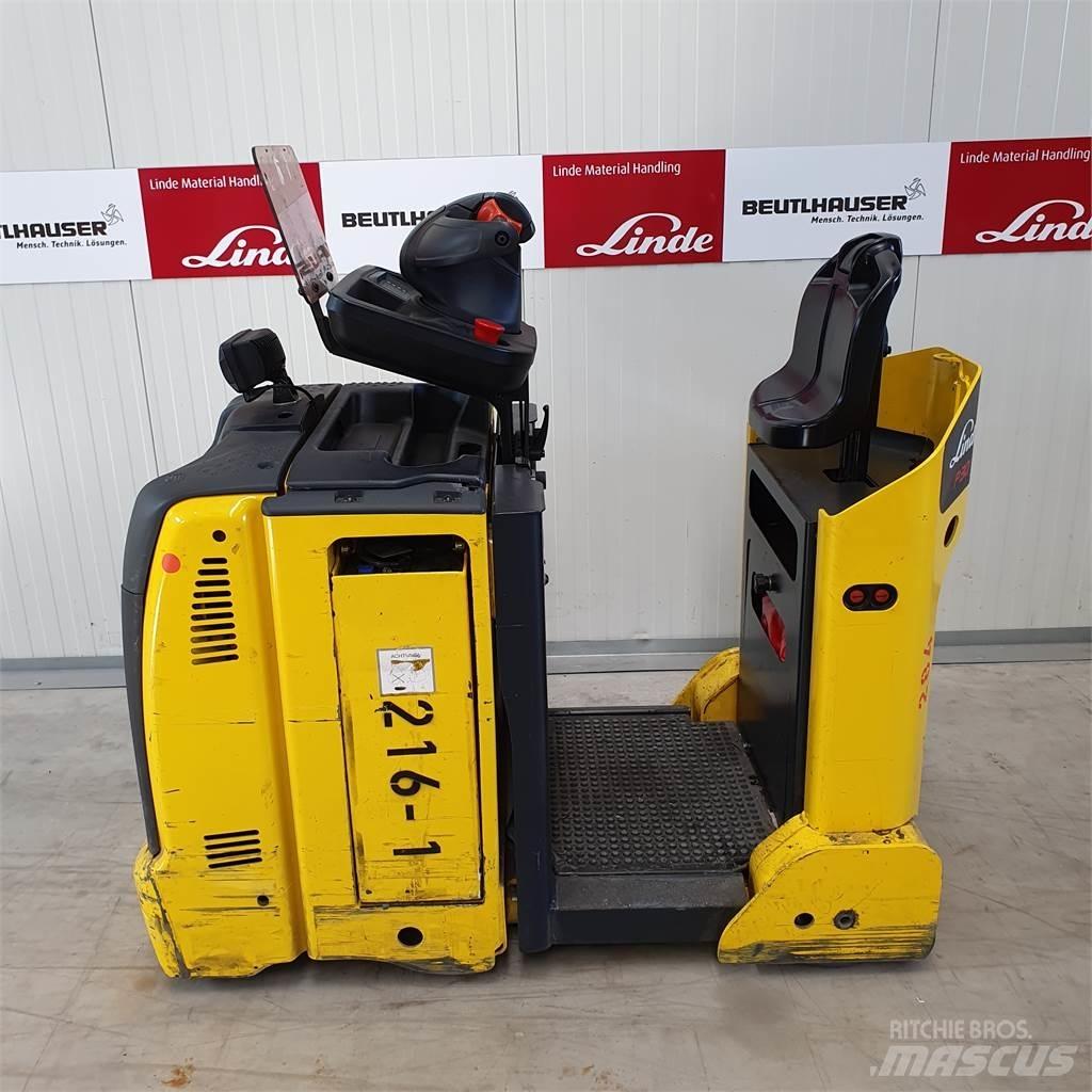 Linde P30C شاحنة قاطرة