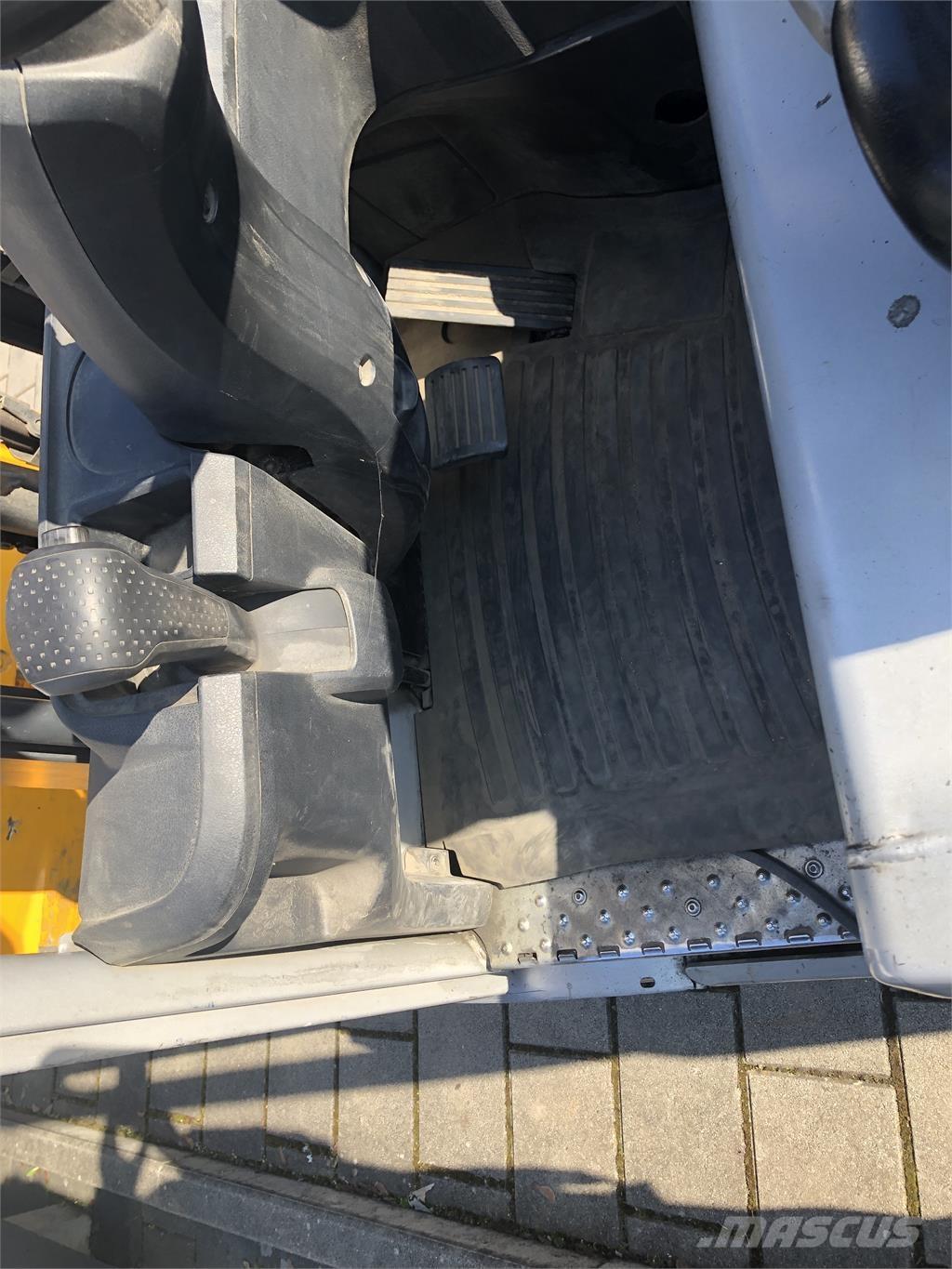 Still RX20-14C شاحنات ذات رافعات شوكية تعمل بالكهرباء