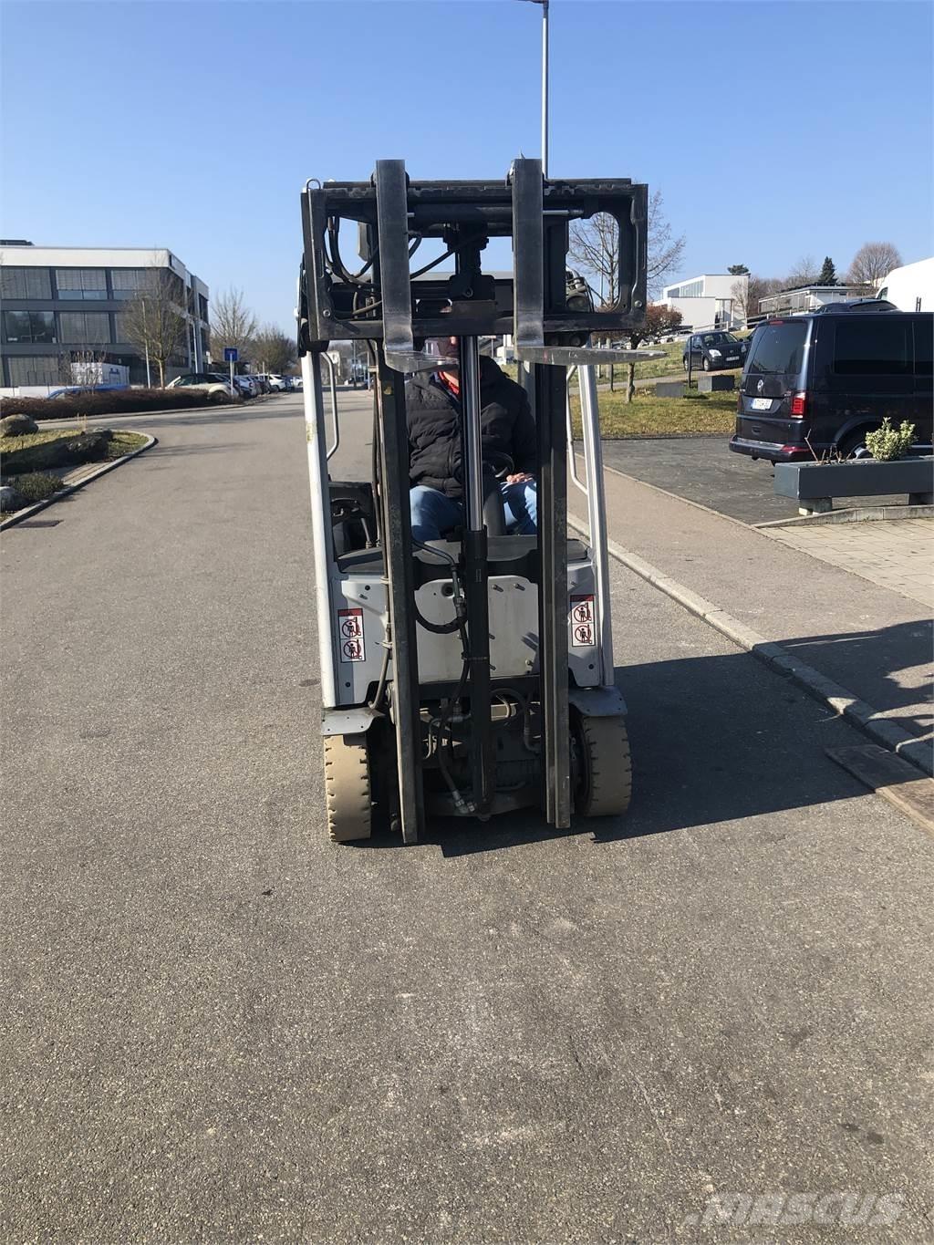 Still RX20-14C شاحنات ذات رافعات شوكية تعمل بالكهرباء