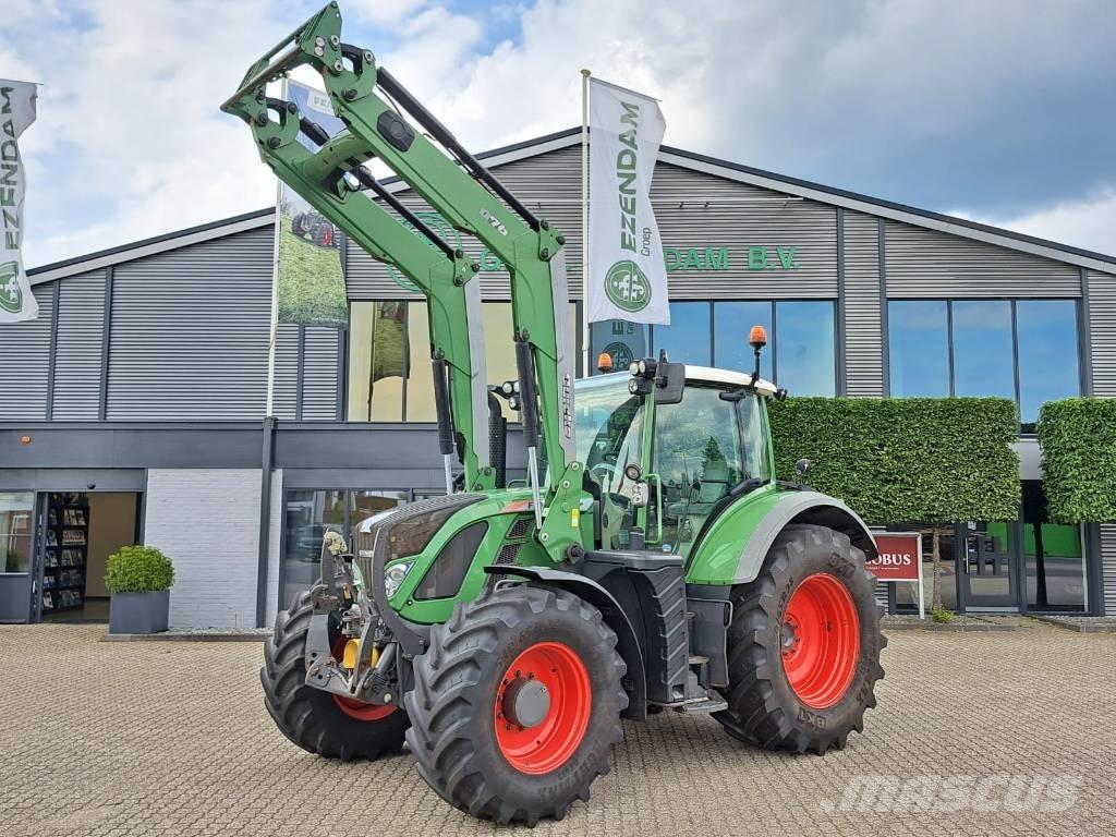 Fendt 714 Vario SCR الجرارات