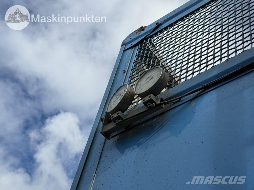 Volvo FH 16 750 شاحنات نقل ألواح الخشب