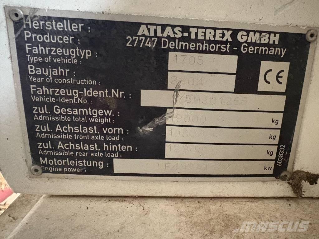 Terex 1705m لوادر ذات جرافات عكسية