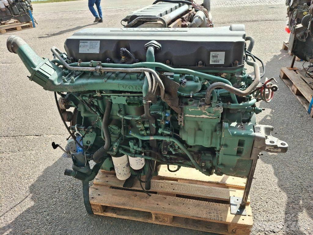 Volvo D11C330 محركات