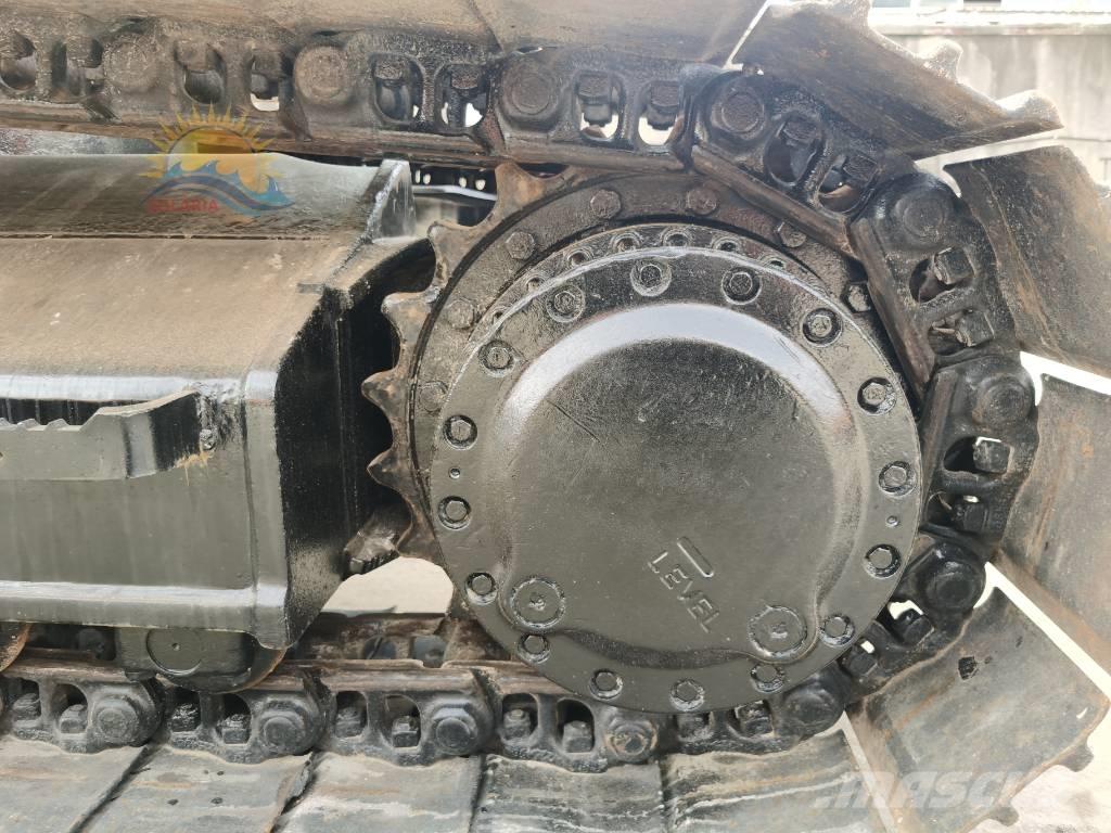 CAT 320 GC حفارات زحافة