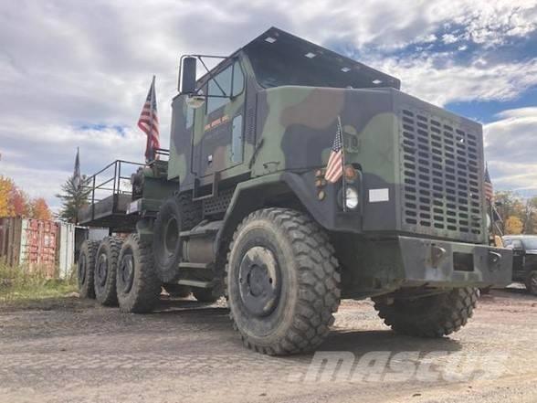 Oshkosh M1070 وحدات الجر
