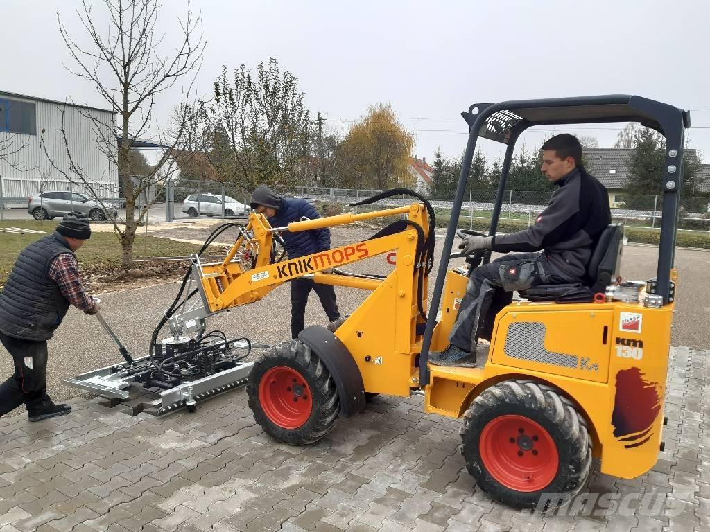 Knikmops KM130H لوادر صغيرة
