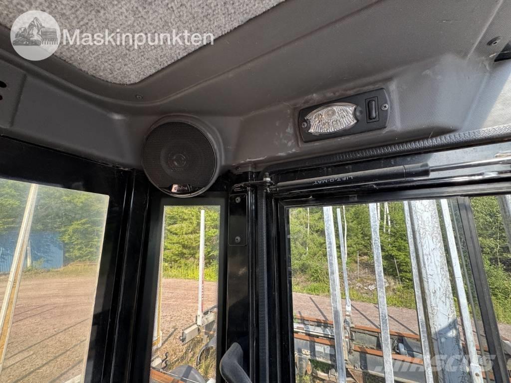 Volvo FH 16 550 شاحنات أشجار