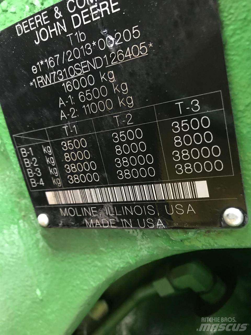 John Deere 7R 310 الجرارات