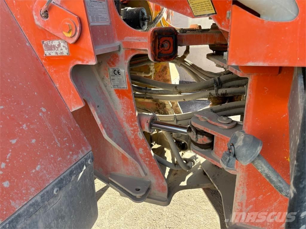 CAT 938G أخرى
