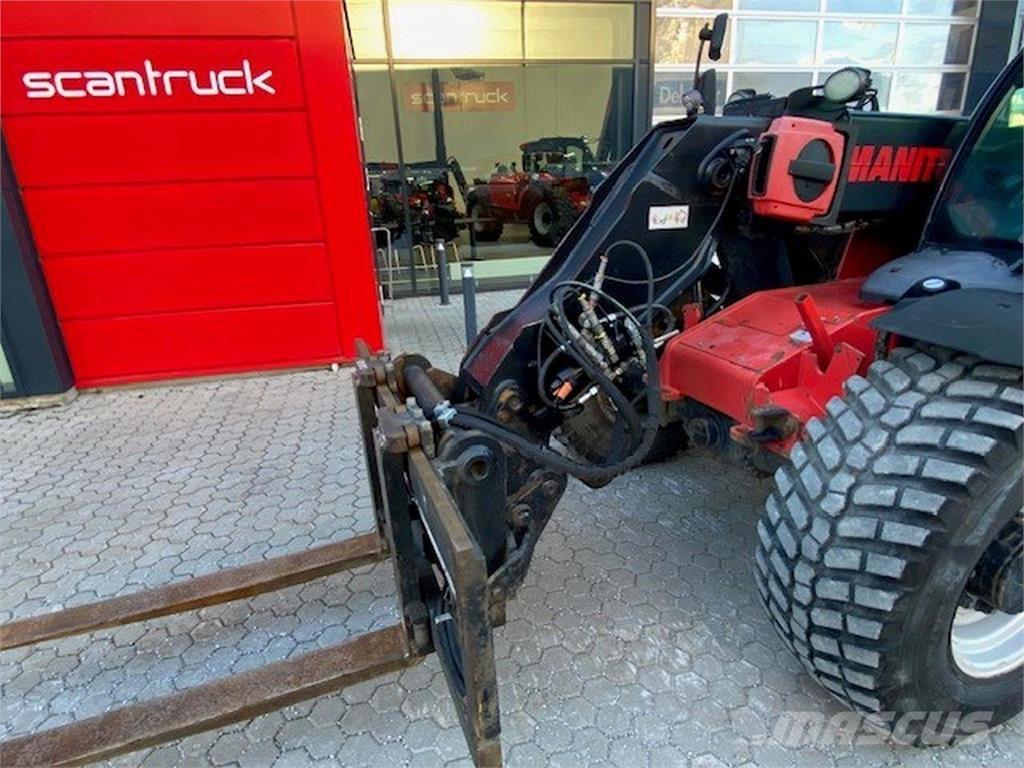 Manitou MLT630 معدات مناولة لأغراض الزراعة