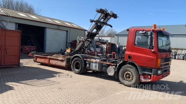 DAF CF 65.210 شاحنات ذات هيكل صندوقي