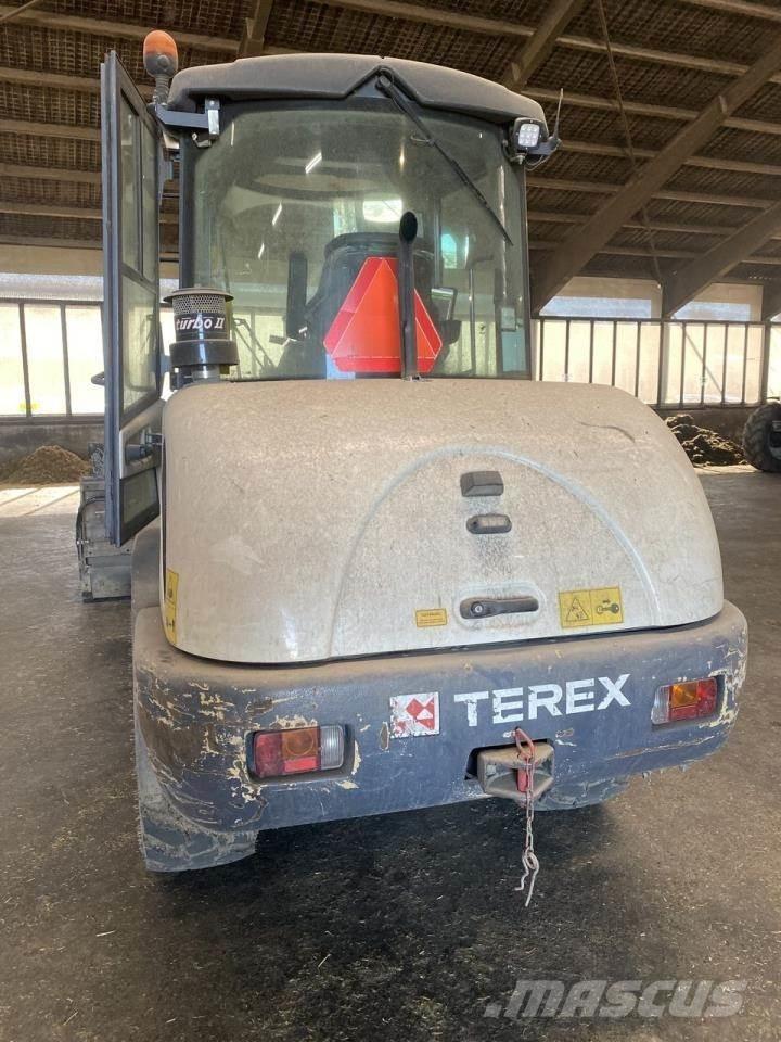 Terex TL65 لوادر متعددة الأغراض