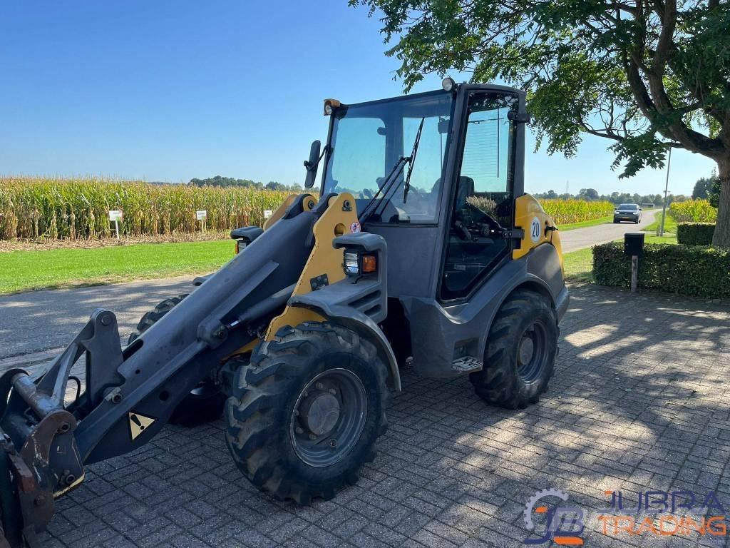Ahlmann AX70 لوادر بعجل