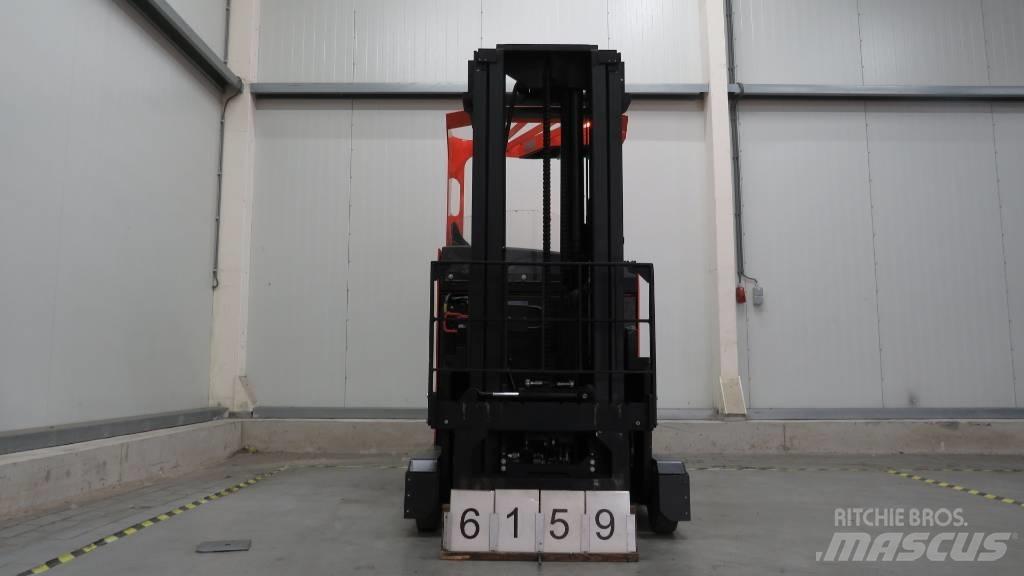 BT RRE140M شاحنة مناولة
