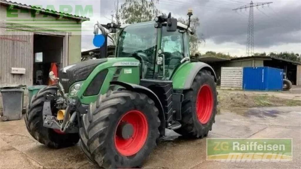 Fendt vario 724 الجرارات