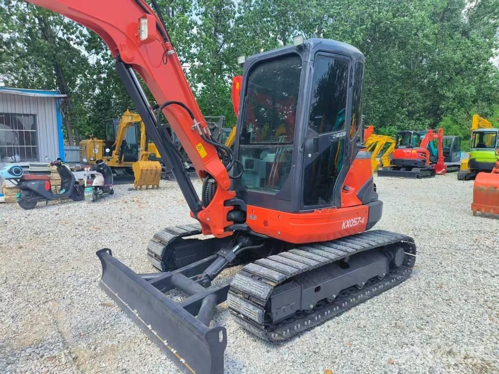 Kubota KX 057 حفارات صغيرة أقل من 7 طن (حفارات صغيرة)
