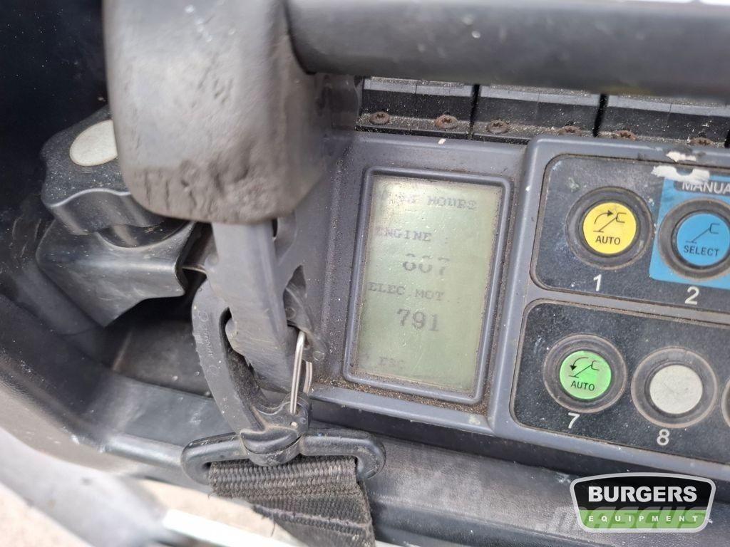 Hinowa 20.10 IIIS رافعات سلة مفصلية